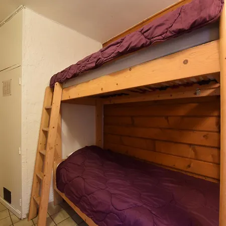 Family With Garden *