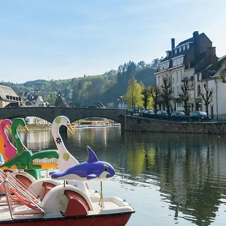 Family With Garden 度假居 *