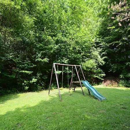 Family With Garden * Bellevaux