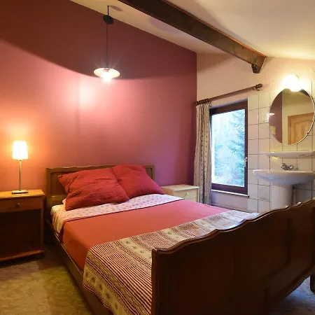 Cosy Holiday Home In Noirefontaine With Garden *